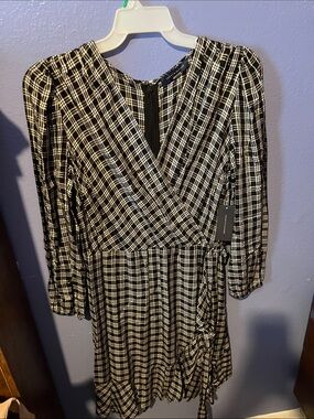Tommy Hilfiger Black & White Plaid Long-Sleeve Wrap Dress
